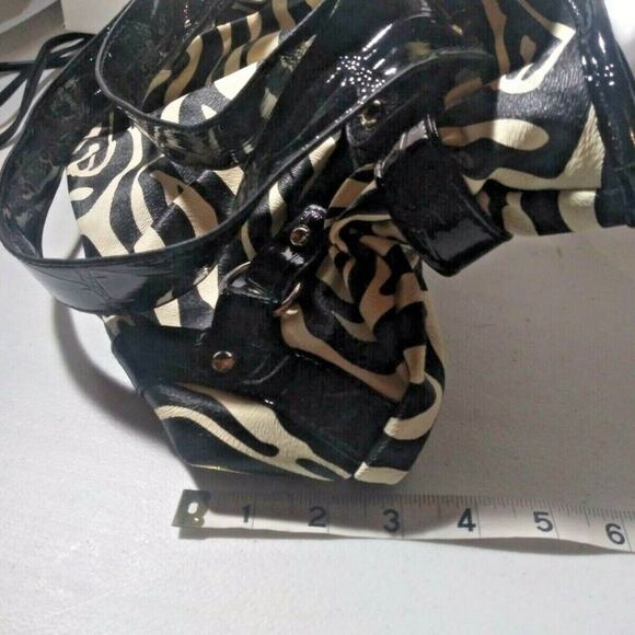 zebra pattern small vinyl purse, EUC - Picture 7 of 9